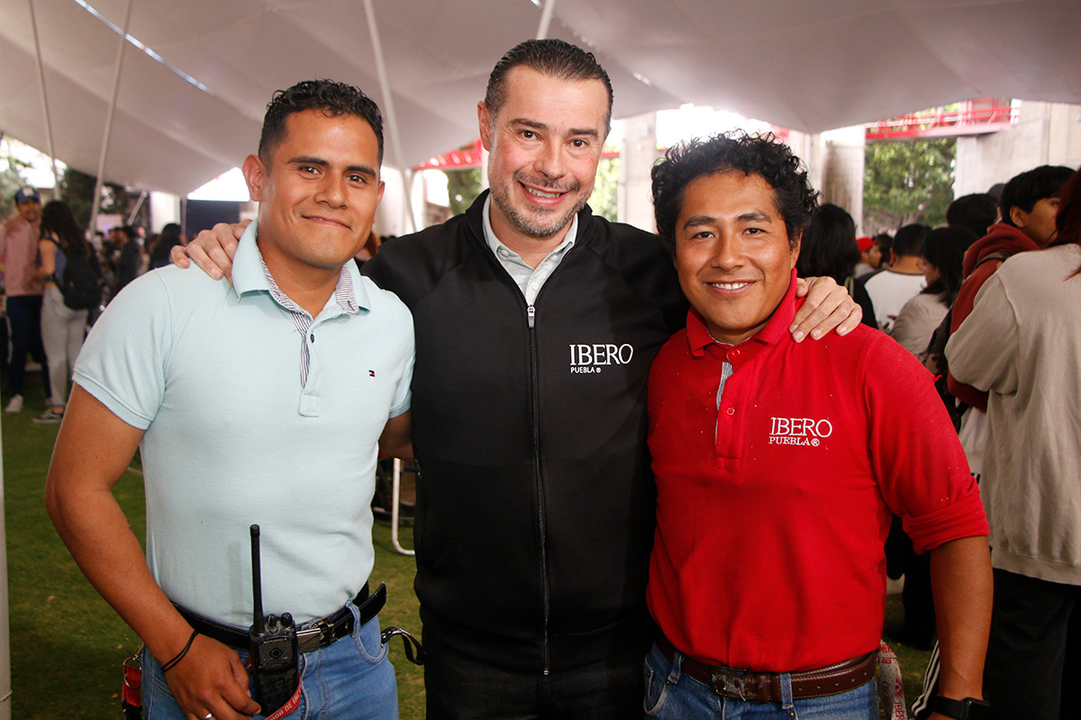 Mario Patrón y colaboradores