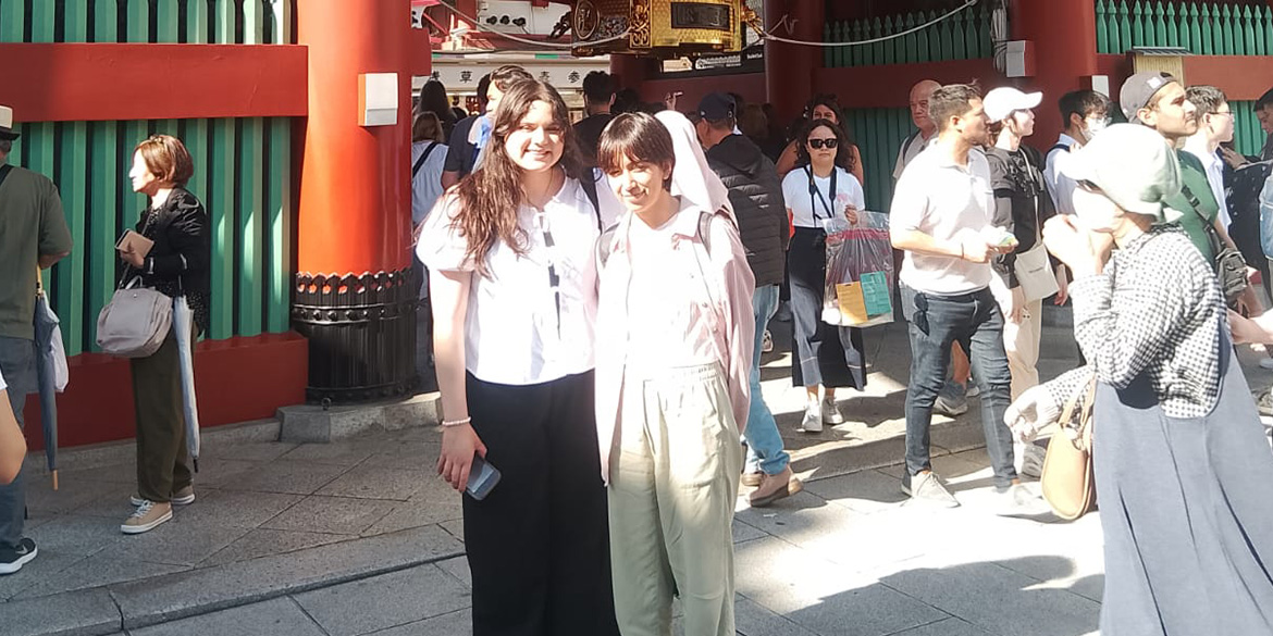 Alumnas en Japón