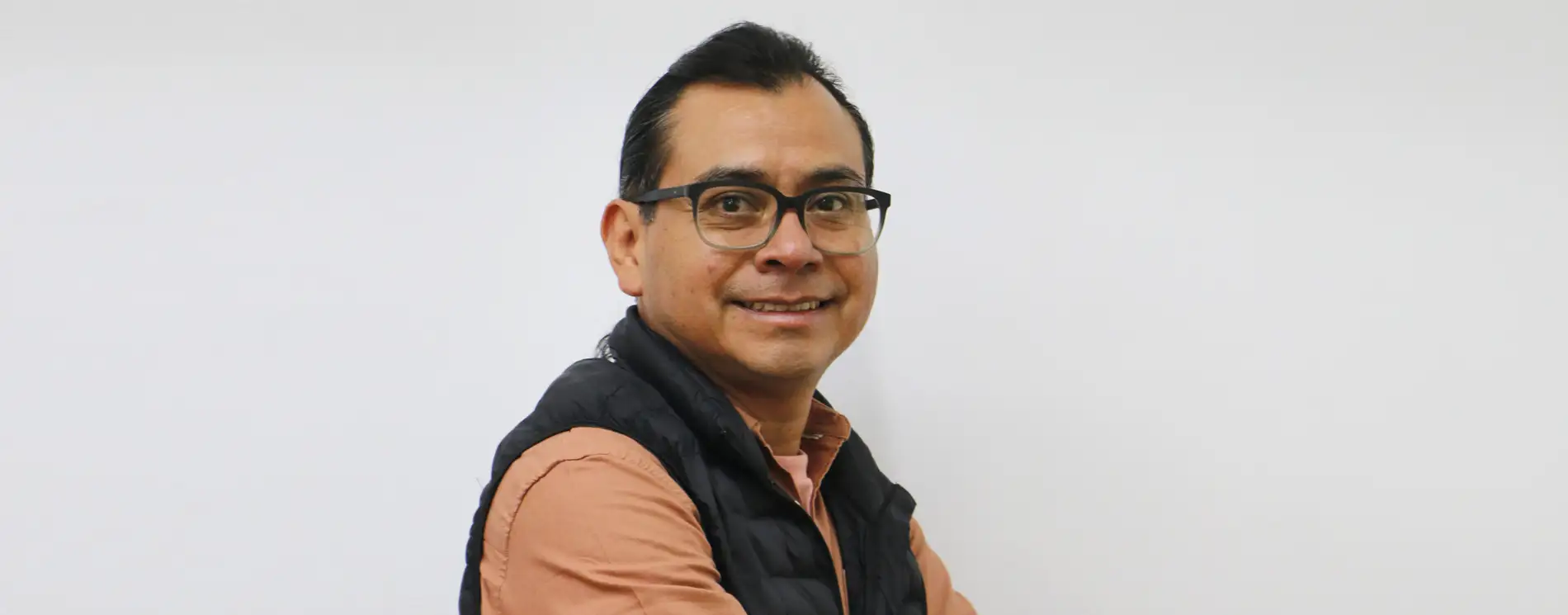 Dr. Gabriel Mendoza