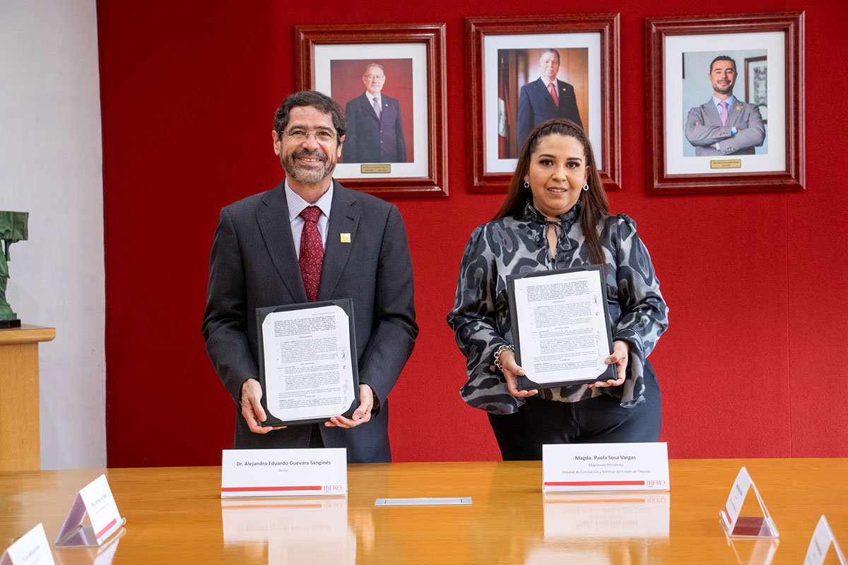 Firma convenio Tribunal Conciliación