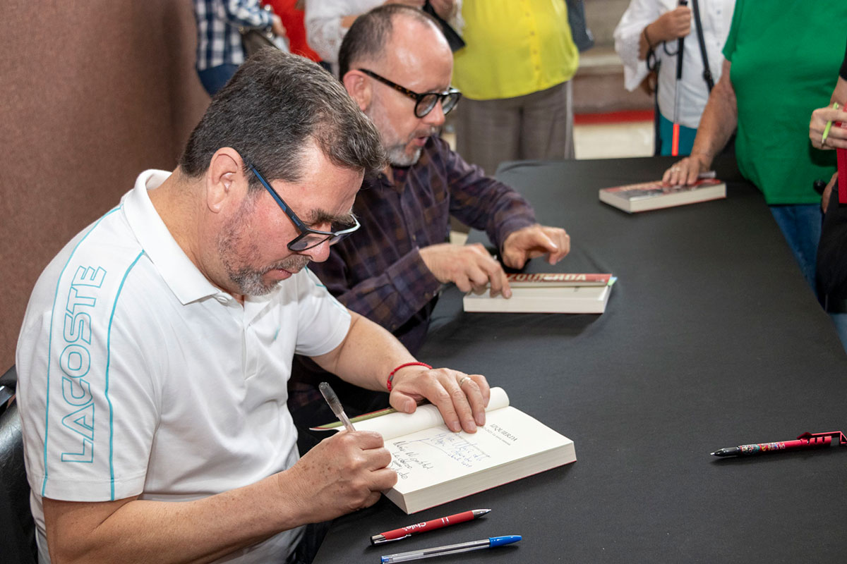 Firma de libros